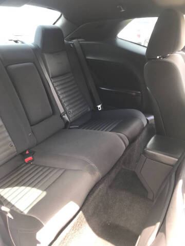 2014 Dodge Challenger SXT