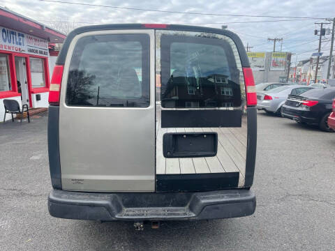 2012 Chevrolet Express 2500