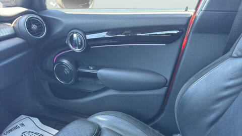2016 MINI Hardtop 4 Door Cooper S