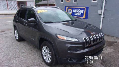 2014 Jeep Cherokee for sale at Allen's Pre-Owned Autos in Pennsboro WV