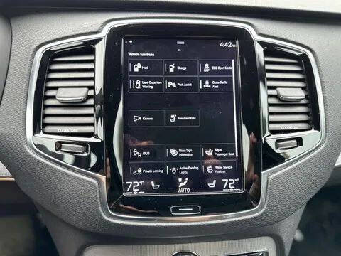 2016 Volvo XC90 T8 eAWD R-Design