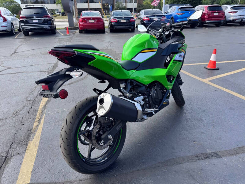 2025 Kawasaki Ninja 500