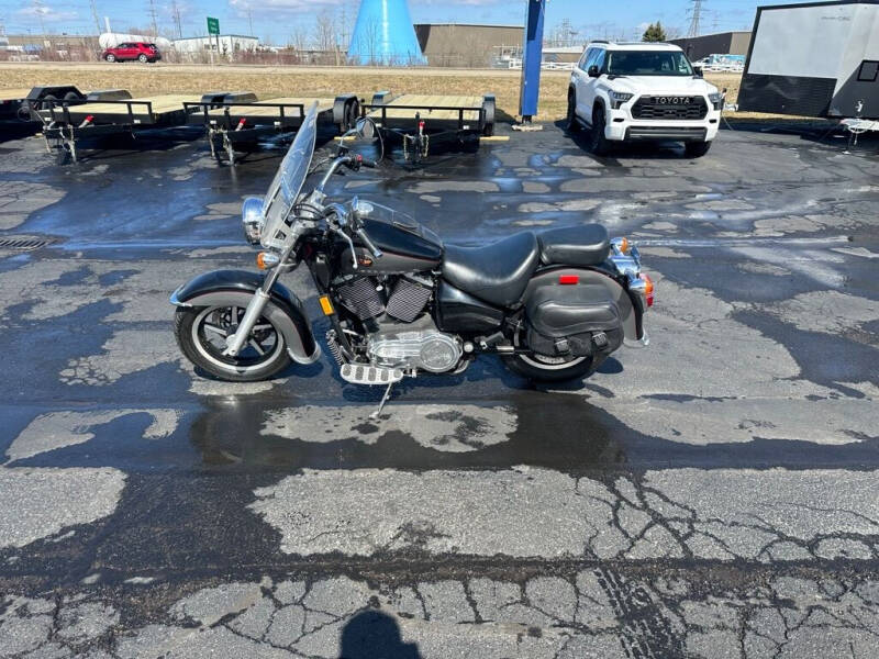 2000 Victory V92C for sale at Capel Imports in Holland MI