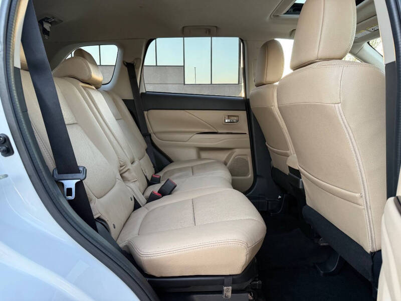 2016 Mitsubishi Outlander GT