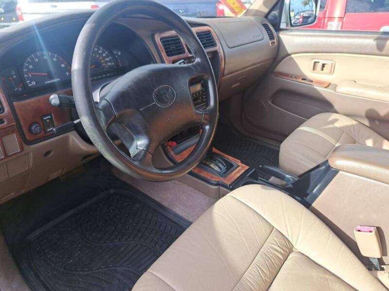 2000 Toyota 4Runner SR5