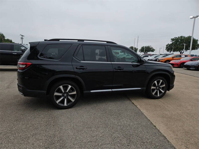 2023 Honda Pilot Touring