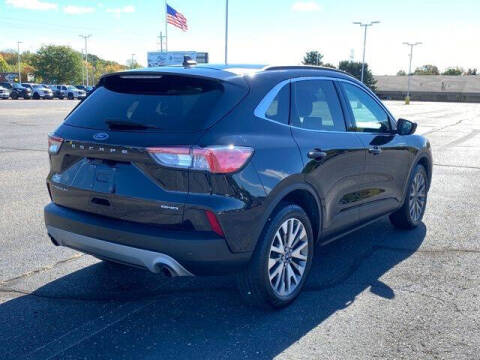 2021 Ford Escape Titanium