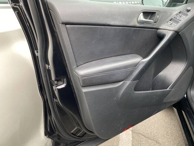 2017 Volkswagen Tiguan 2.0T Sport