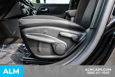 2023 Jeep Renegade Trailhawk