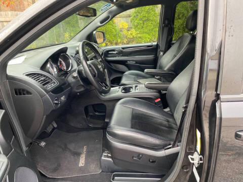 2016 Dodge Grand Caravan SXT