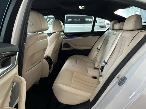 2021 BMW 5 Series 540i