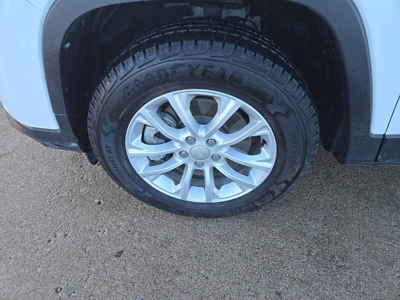 2021 Jeep Cherokee Latitude