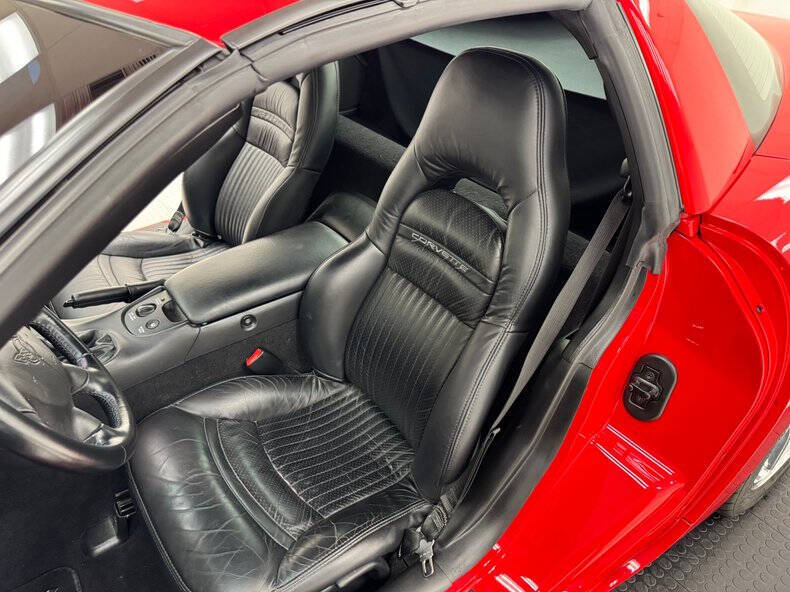 2003 Chevrolet Corvette