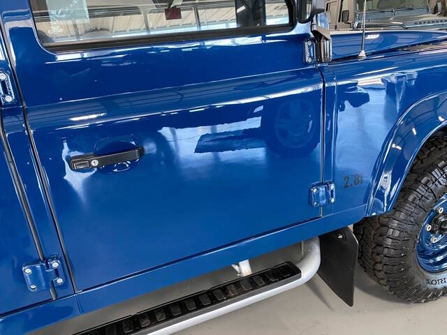 1997 Land Rover Defender 18