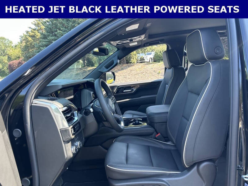 2025 GMC Yukon XL Elevation