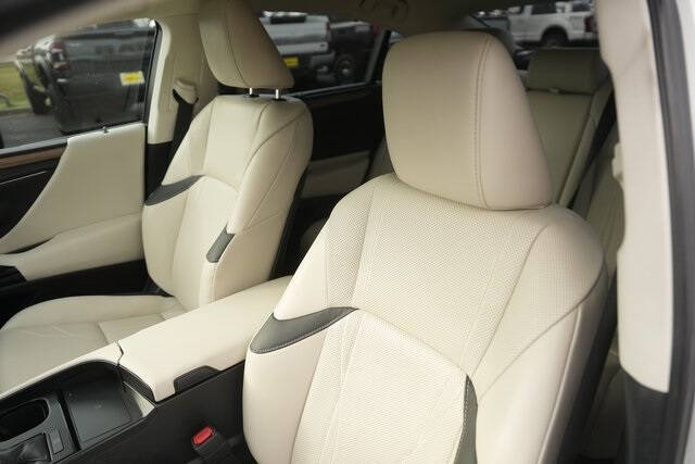 2024 Lexus ES 350 Ultra Luxury