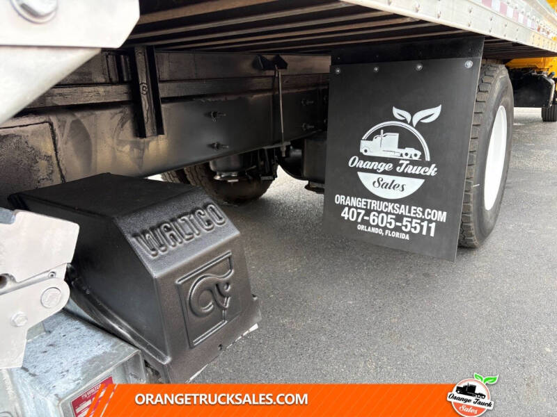 2019 International DuraStar 4300