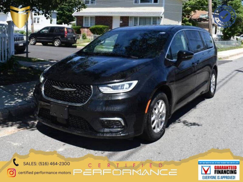 2024 Chrysler Pacifica Touring L