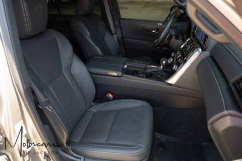 2024 Lexus LX 600 Luxury