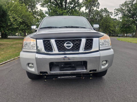 2010 Nissan Titan SE