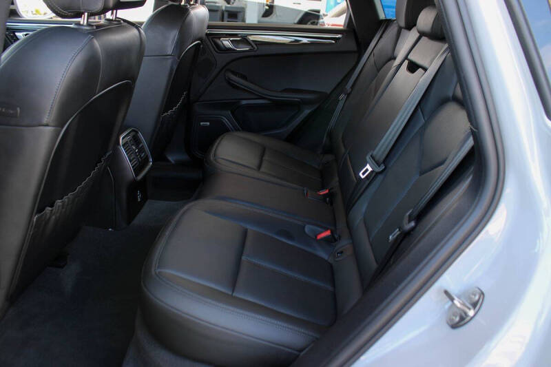 2021 Porsche Macan