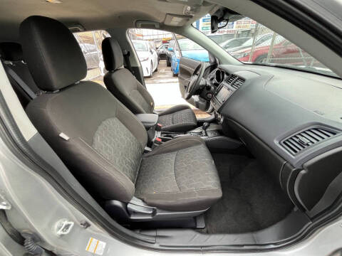 2022 Mitsubishi Outlander Sport ES