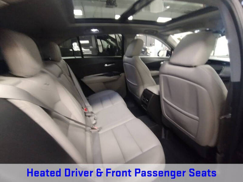 2022 Cadillac XT4 Luxury