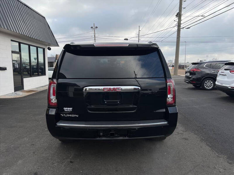 2017 GMC Yukon Denali