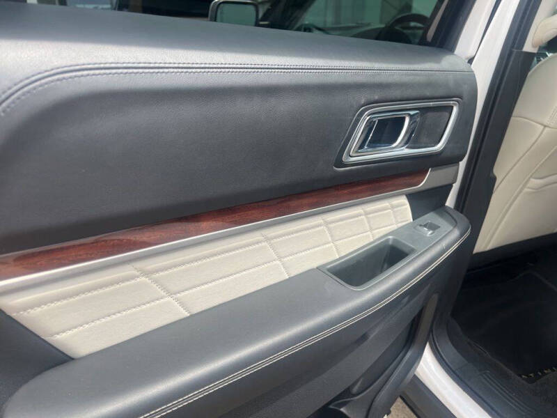 2018 Ford Explorer Platinum