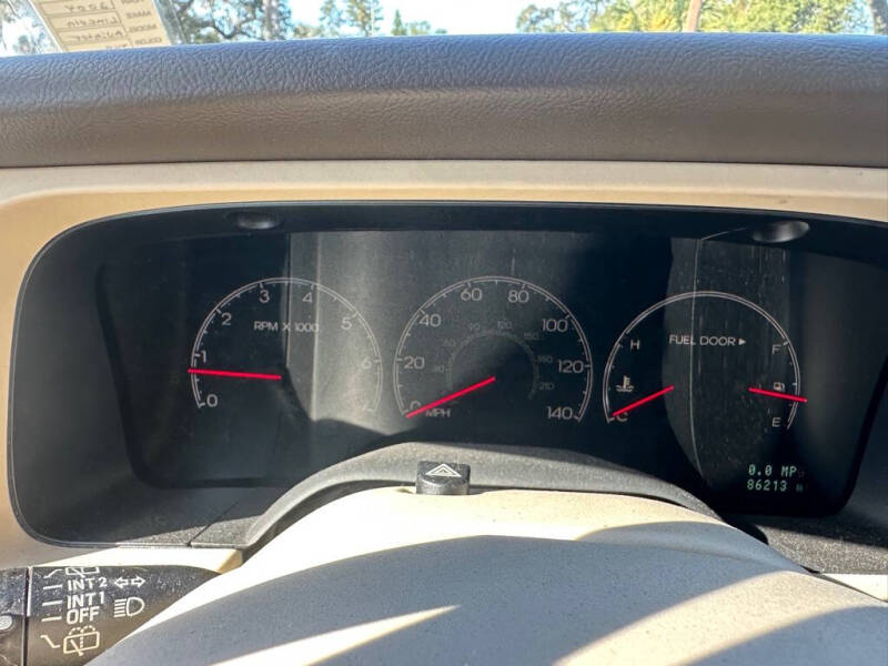 2004 Lincoln Aviator