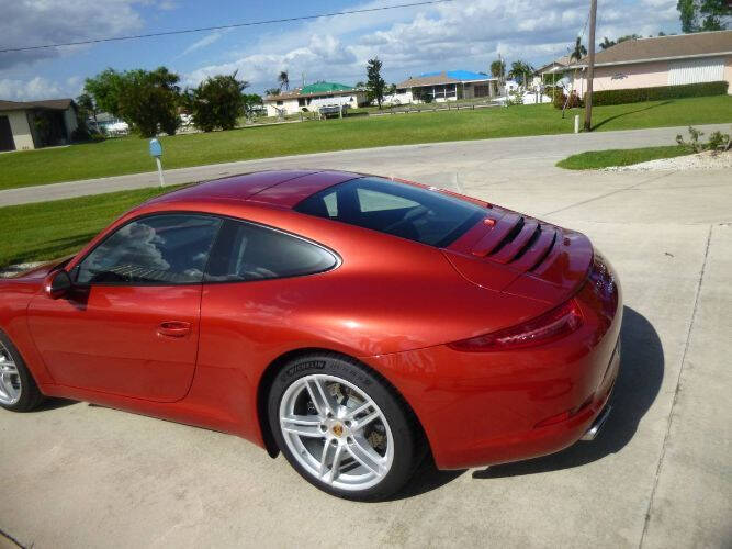 2013 Porsche 911 Carrera