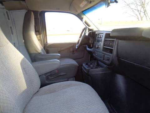 2016 Chevrolet Express 2500