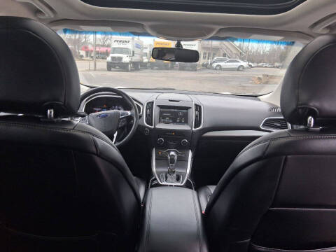 2016 Ford Edge Sport