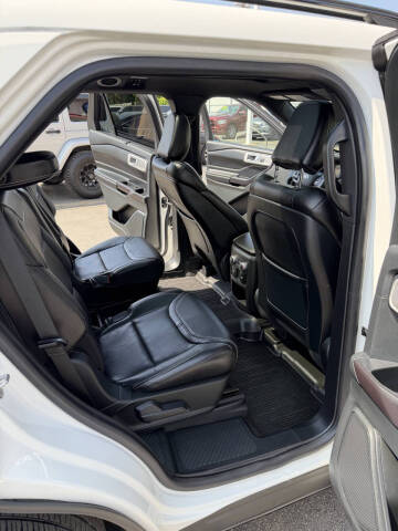 2020 Ford Explorer ST