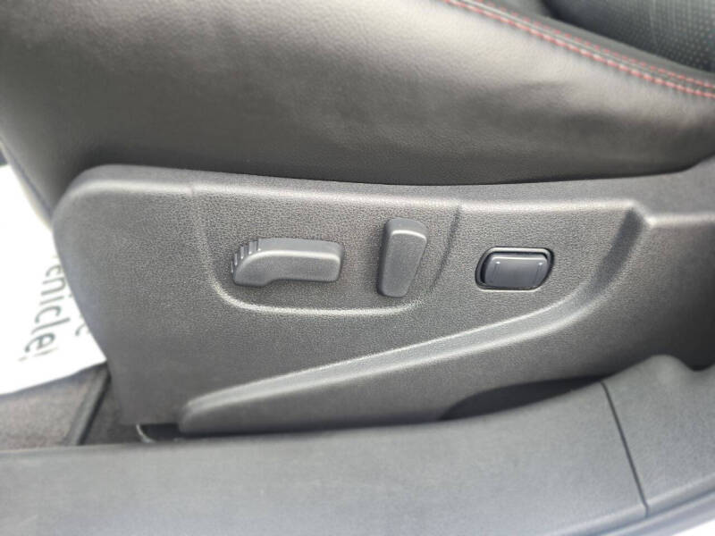 2013 Nissan Rogue SV w/SL Package