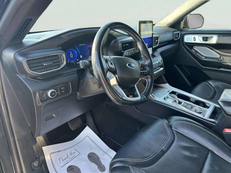 2020 Ford Explorer ST