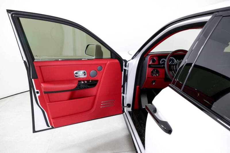 2024 Rolls-Royce Phantom