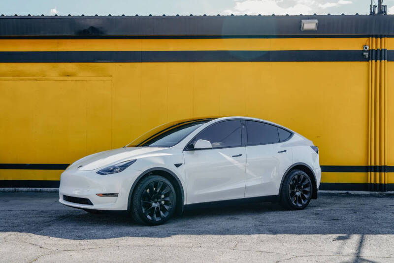 2024 Tesla Model Y Long Range