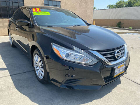 2017 Nissan Altima for sale at Super Car Sales Inc. - Turlock in Turlock CA