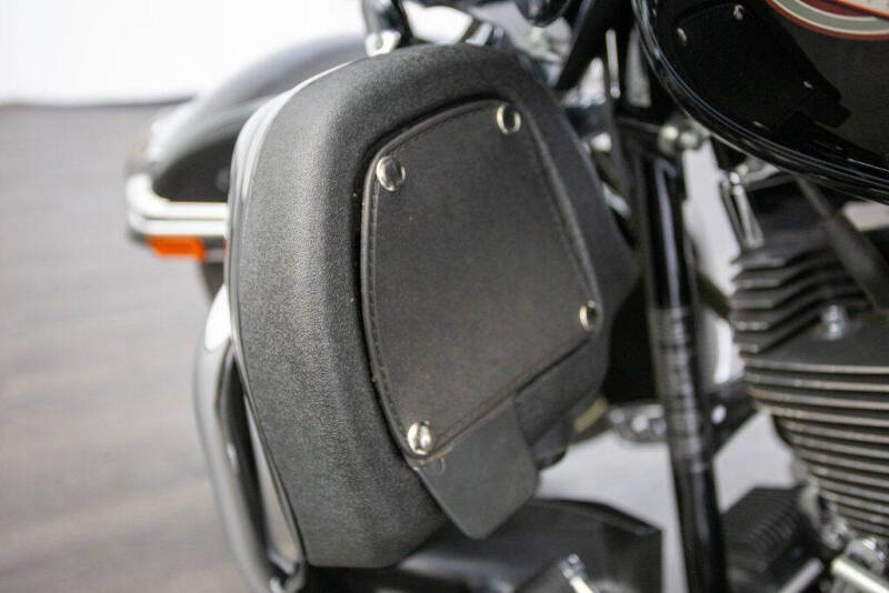 2010 Harley-Davidson FLHTC