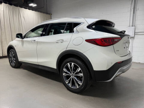2018 Infiniti QX30 Premium
