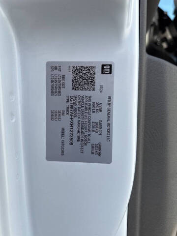 2024 GMC Savana 2500