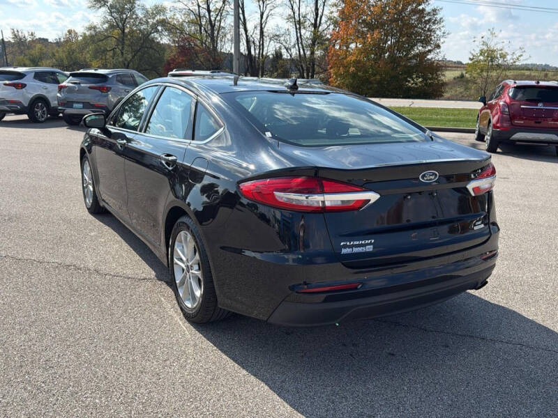 2019 Ford Fusion SE