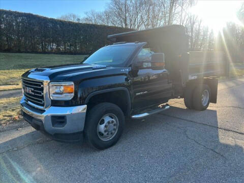 2017 GMC Sierra 3500HD CC for sale at CLASSIC AUTO SALES in Holliston MA