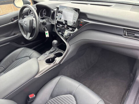 2024 Toyota Camry SE Nightshade