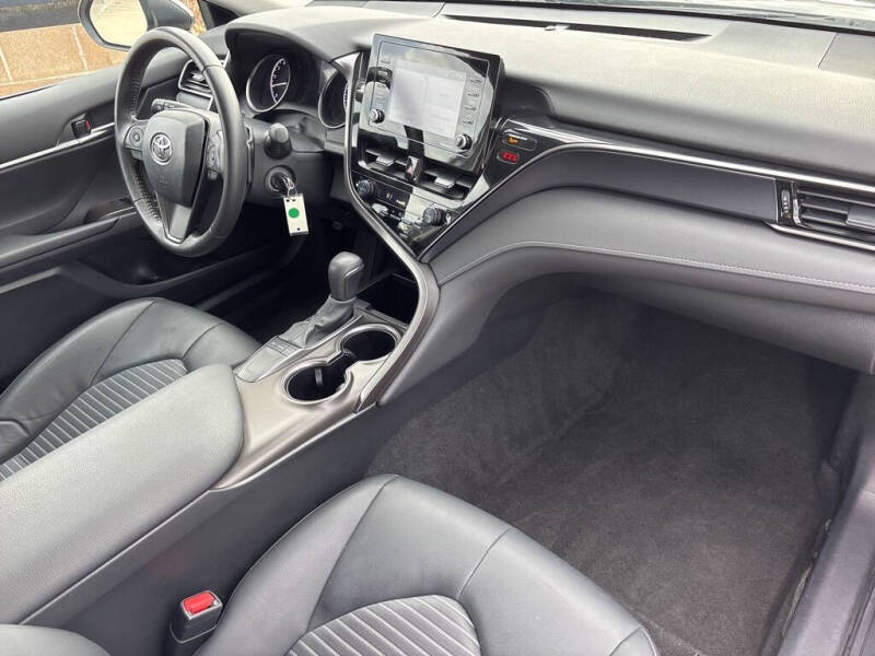 2024 Toyota Camry SE Nightshade