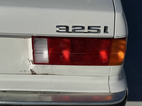 1990 BMW 3 Series 325i