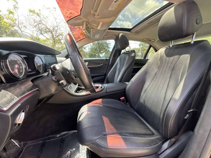 2018 Mercedes-Benz E-Class E 300