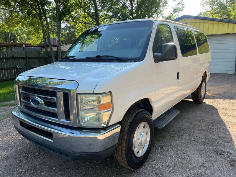 2008 Ford E-Series for sale at M & J Motor Sports in New Caney TX