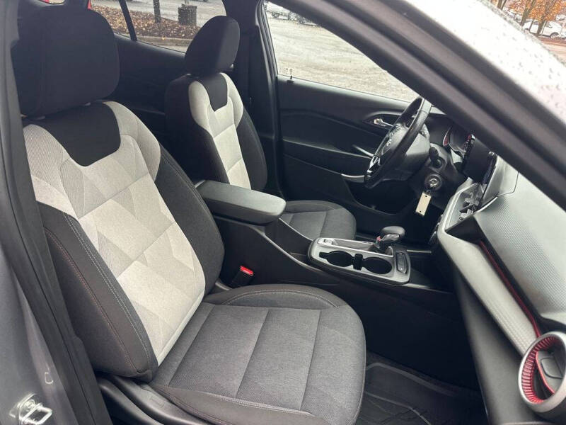 2024 Chevrolet Trax RS